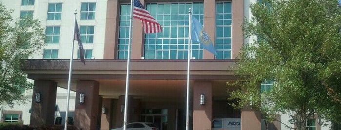 Sheraton Sioux Falls & Convention Center is one of Lieux qui ont plu à A.