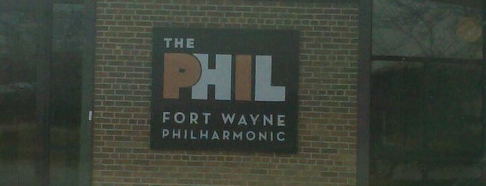 The Phil Center is one of Orte, die Trish gefallen.