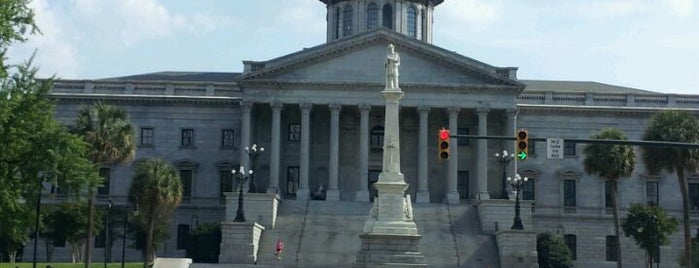 South Carolina State House is one of United States Capitols.