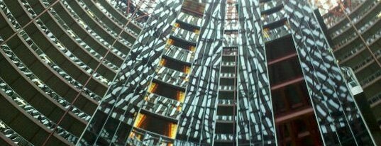 James R. Thompson Center is one of Chicago.