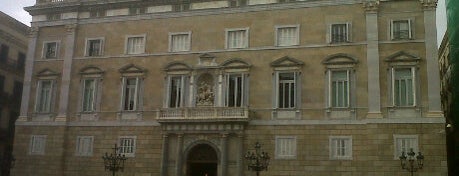 Plaça de Sant Jaume is one of To do's bcn.