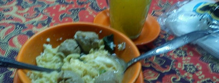 JOKER RotBak is one of BEST FOOD TRUCK SPOT IN JAKARTA SELATAN.