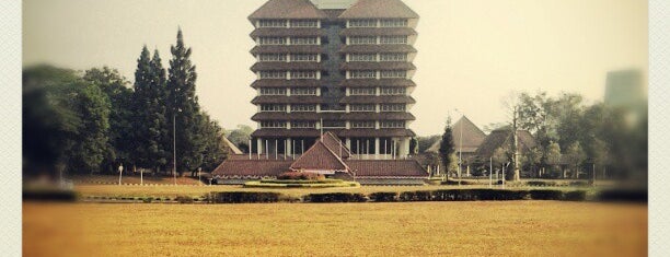 Rektorat Universitas Indonesia is one of My Daily place visited.