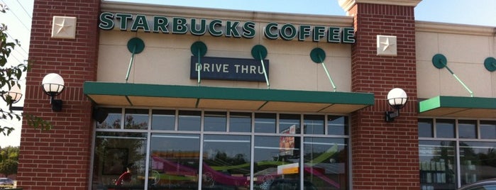Starbucks is one of Orte, die Kris gefallen.