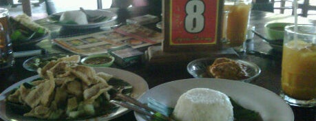 Pecel Yu Sri is one of Xuliner @Jogja.