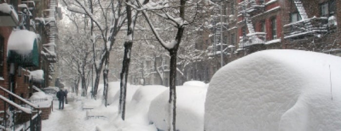 Snowpocalypse 2011 is one of Apocalypse Now!.