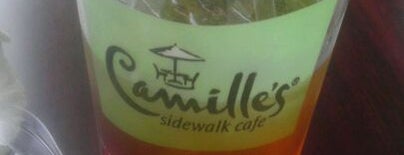 Camille's Sidewalk Cafe is one of Lieux qui ont plu à Phoenix.
