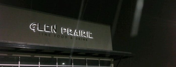 Glen Prairie Local Flavour Fine Food & Drink is one of Johnさんのお気に入りスポット.