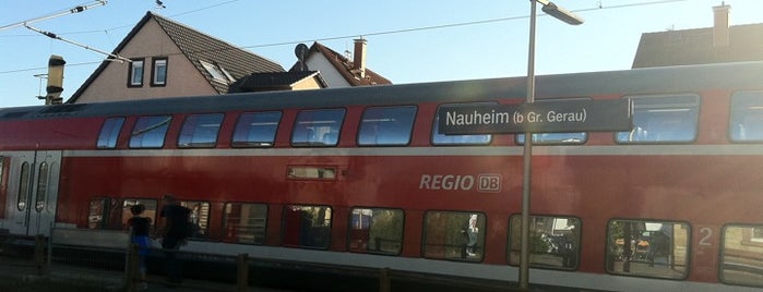 Bahnhof Nauheim (b Groß Gerau) is one of Bf's Rhein-Main.