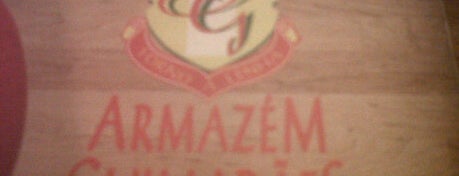 Armazém Guimarães is one of Pizzarias.