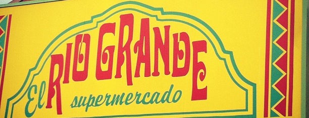 El Rio Grande Latin Market is one of Rossy'un Beğendiği Mekanlar.