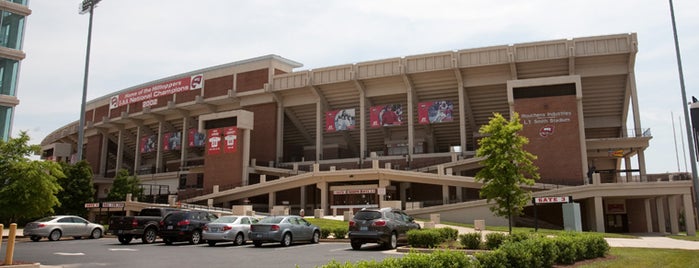 Houchens Industries-L.T. Smith Stadium is one of Campus Tour.