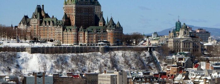 Ville de Québec is one of Capitals of Canada.
