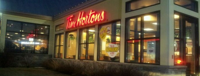 Tim Hortons is one of Stéphanさんのお気に入りスポット.