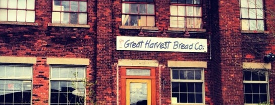 Great Harvest Bread Company is one of Lugares guardados de Heather.