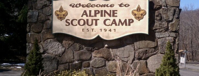 Alpine Scout Camp is one of Orte, die Dan gefallen.