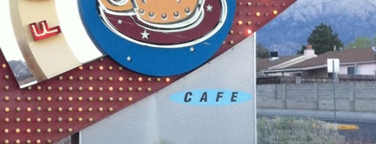 Flying Star Cafe-Juan Tabo is one of Gespeicherte Orte von Sarah.