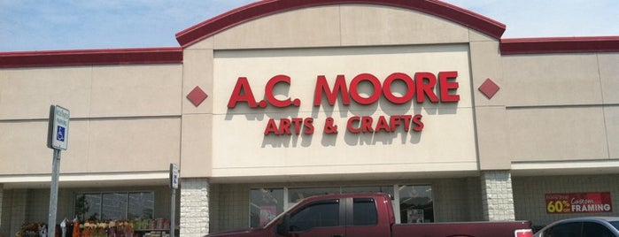 A.C. Moore Arts & Crafts is one of Posti che sono piaciuti a Tad.