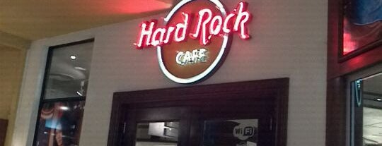 Hard Rock Cafe Buenos Aires is one of Lugares Para Comer.