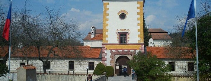 Státní zámek Kratochvíle is one of World Castle List.