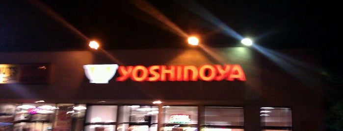 Yoshinoya is one of Cynthia : понравившиеся места.