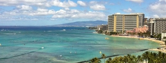 Aston Waikiki Beach Hotel is one of สถานที่ที่ Stephan ถูกใจ.