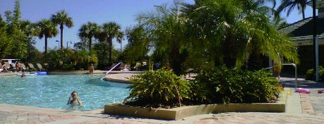 The Pool @ The Isles At Vista Kay is one of Tempat yang Disukai Dean.