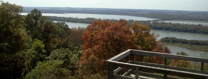 Pere Marquette State Park is one of Trails in metro St, Louis Area.