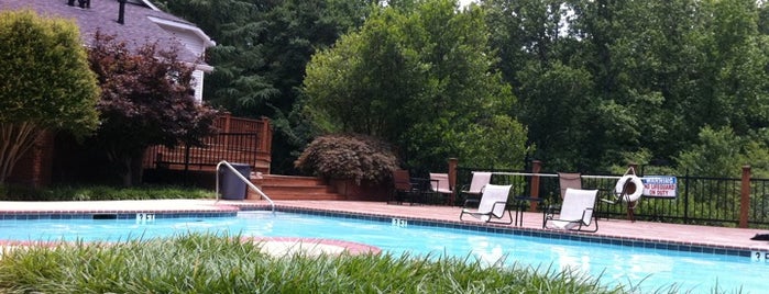 Broadstone Dunwoody Pool #1 is one of Lugares favoritos de Chester.