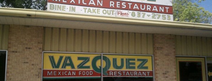 Vazquez Restaurant is one of Lieux qui ont plu à theneener.