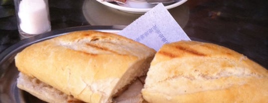 La Sandwichería is one of Kennethさんの保存済みスポット.