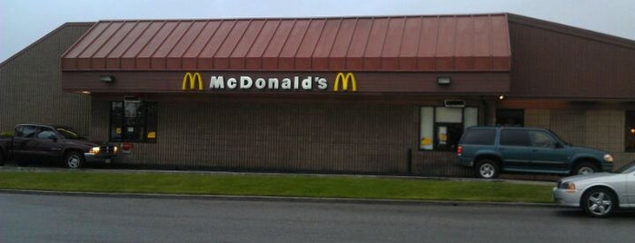 McDonald's is one of Den : понравившиеся места.