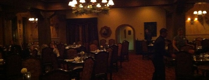Game Creek Club is one of Romantic Dinner Spots.