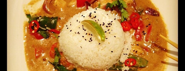 wagamama is one of Locais curtidos por Foodman.