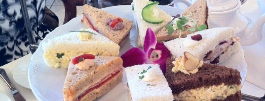 Scarlet Tea Room and Fine Dining is one of afternoon/high tea.