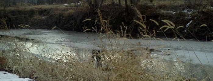 Duck Creek Recreational Trail - Parkway Dr is one of Lugares favoritos de Kat.