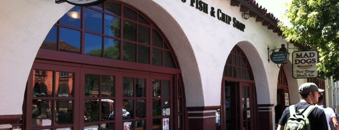 Mac's Fish & Chip Shop is one of Posti salvati di Peter.