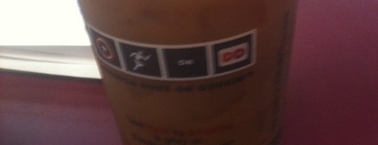 Dunkin' is one of Orte, die Lizzie gefallen.