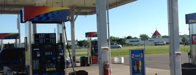 APlus at Sunoco is one of Lee’s Liked Places.