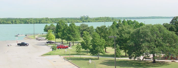 Bowman Springs Park is one of Parks.