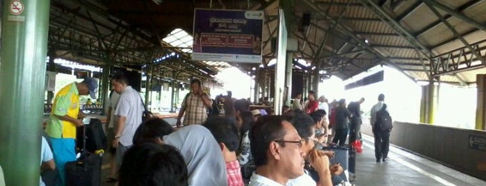 Stasiun Gambir is one of Jakarta Tourism: Enjoy Jakarta.