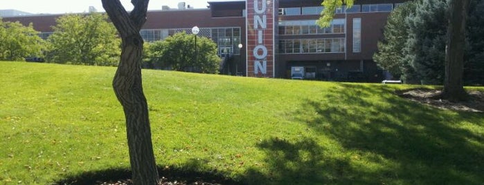 Utah Üniversitesi is one of College Love - Which will we visit Fall 2012.