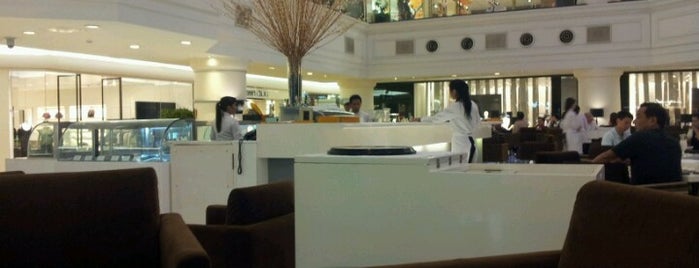 LaModa Café is one of Jakarta's Best Hang-Out Spots ~.
