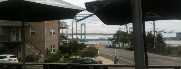 Paddy's On The Bay is one of Throgs Neck: Where to eat, shop and hang!.