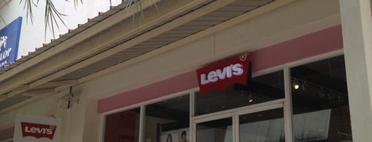Levi's Premium Outlet is one of Khao Yai - 2013 Aug.