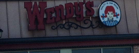 Wendy’s is one of Lugares favoritos de Alan.