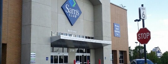 Sam's Club is one of Christina’s Liked Places.