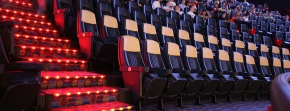 IMAX Theatre Showcase is one of Lugares favoritos de M. Ezequiel.