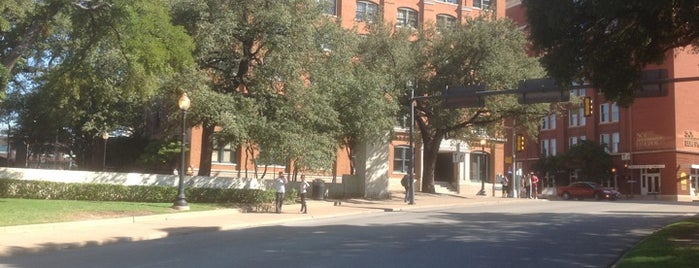 Dealey Plaza is one of Sight Seeing.