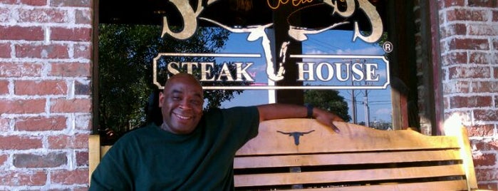 Saltgrass Steak House is one of Tempat yang Disimpan Chay.